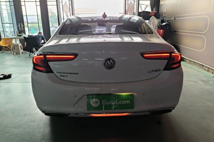 Used Buick LaCrosse 2016 28T Premium Edition Rear