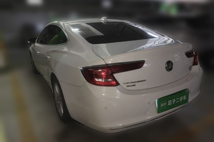 Used Buick LaCrosse 2016 30H Luxury Version Rear Left 45 Deg
