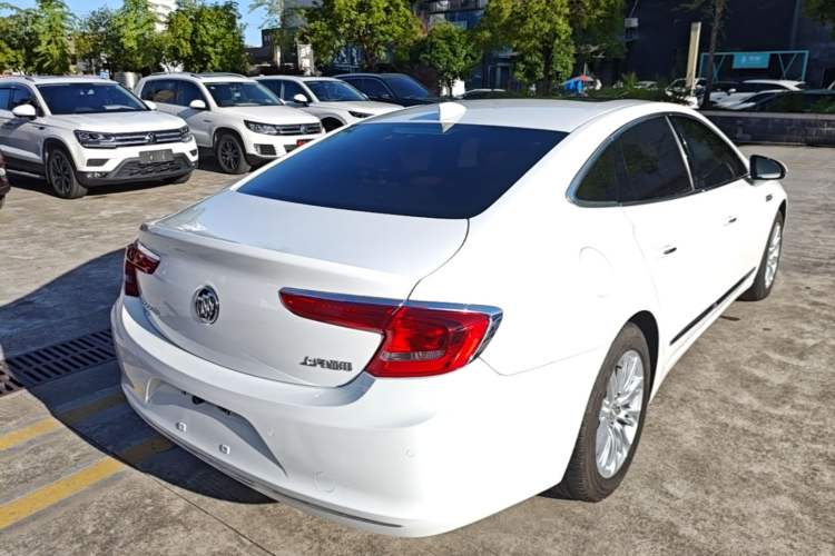 Used Buick LaCrosse 2016 20T Elite Edition Rear Right 45 Deg