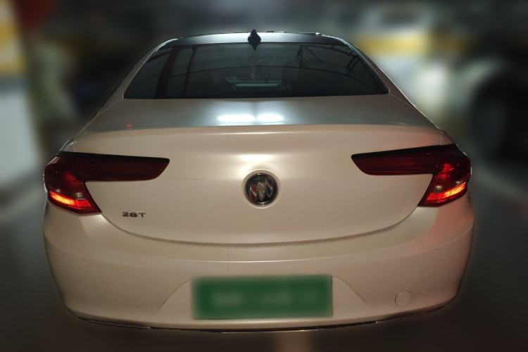 Used Buick LaCrosse 2016 28T Luxury Version Rear
