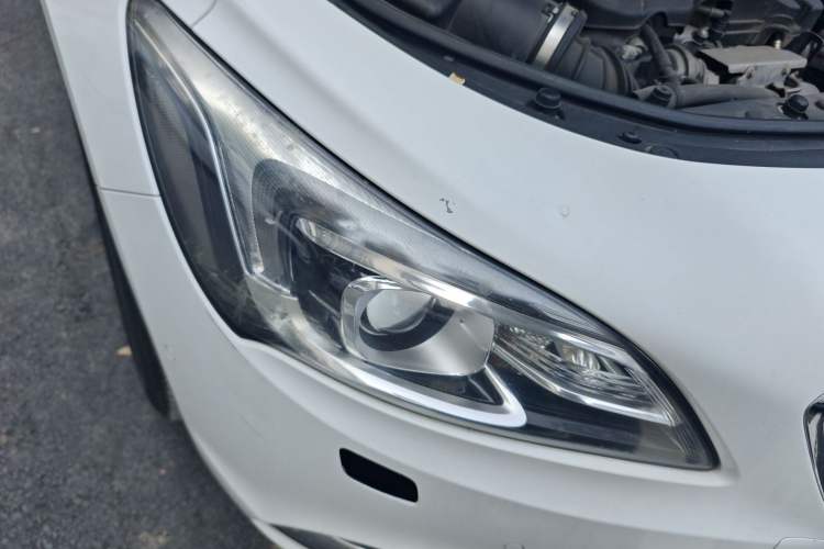 Used Buick LaCrosse 2016 20T Luxury Model Right Front Headlight