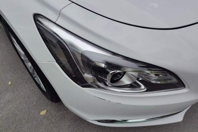 Used Buick LaCrosse 2016 Revised 20T Leading Edition Right Front Headlight