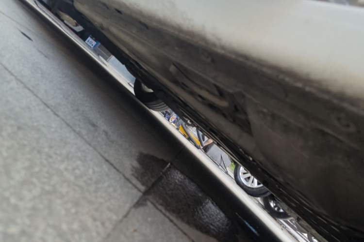 Used Buick LaCrosse 2016 20T Luxury Model Right Side Sill