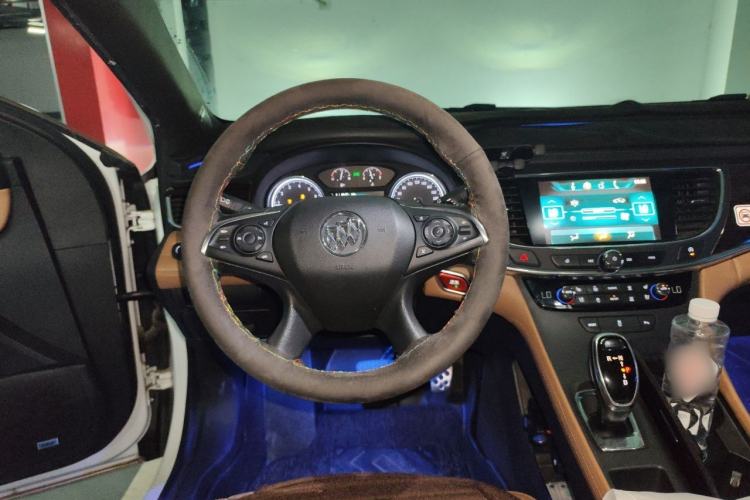 Used Buick LaCrosse 2016 20T Elite Edition Steering Wheel
