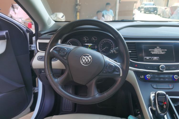 Used Buick LaCrosse 2016 30H Elite Edition Steering Wheel