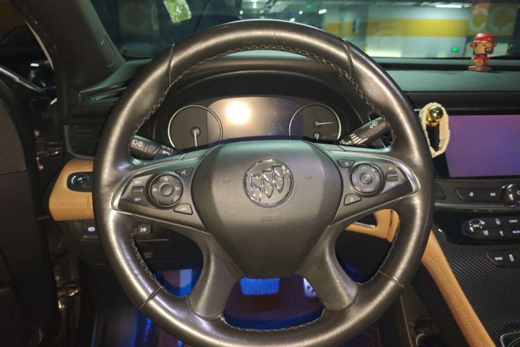 Used Buick LaCrosse 2016 28T Luxury Version Steering Wheel