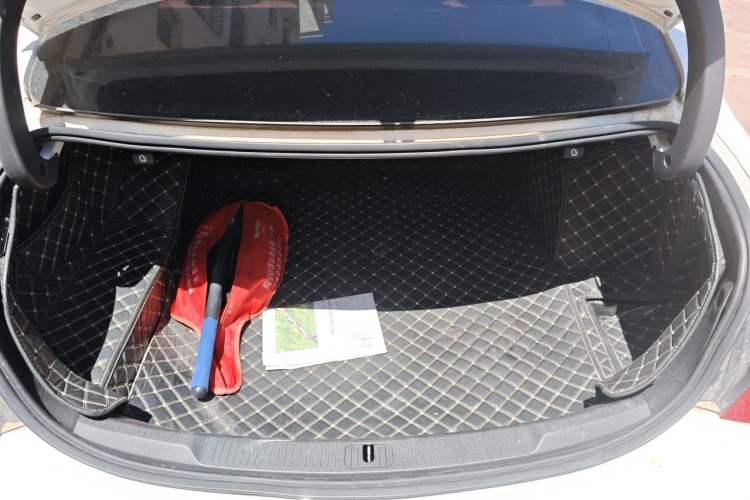 Used Buick LaCrosse 2016 20T Elite Edition Trunk