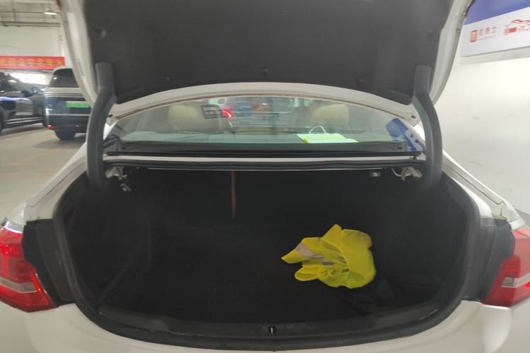 Used Buick LaCrosse 2016 20T Elite Edition Trunk