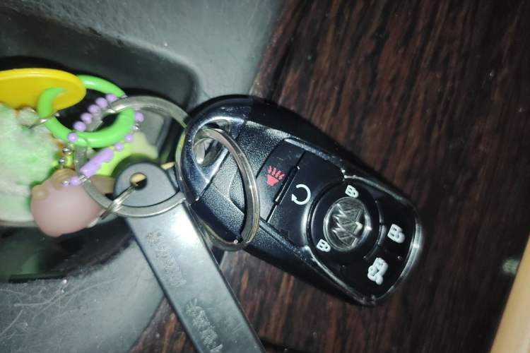 Used Buick LaCrosse 2016 20T Elite Edition Vehicle Key