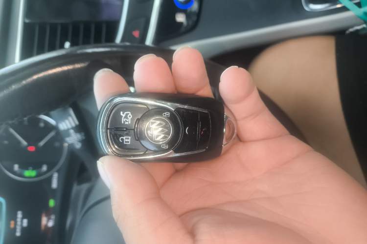 Used Buick LaCrosse 2016 30H Luxury Version Vehicle Key