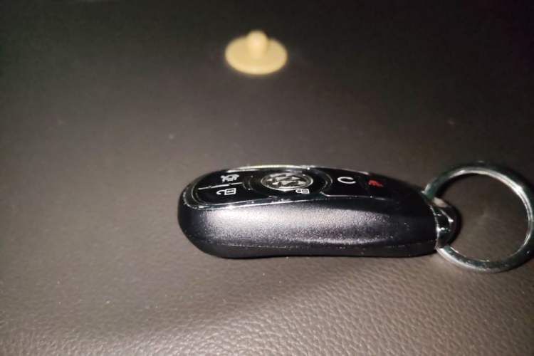Used Buick LaCrosse 2016 20T Luxury Model Vehicle Key