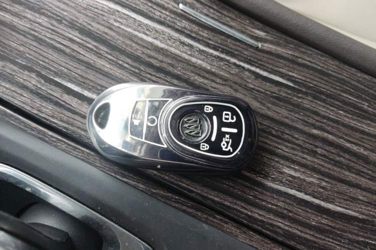 Used Buick LaCrosse 2016 Revised 20T Leading Edition Vehicle Key