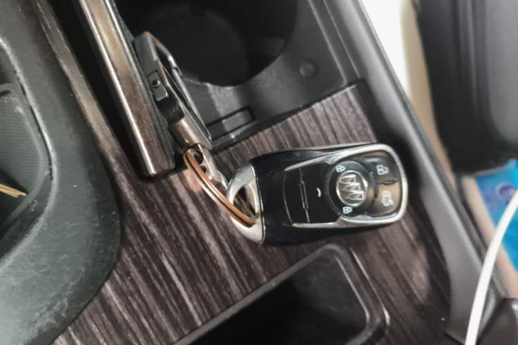 Used Buick LaCrosse 2016 20T Leading Model Vehicle Key