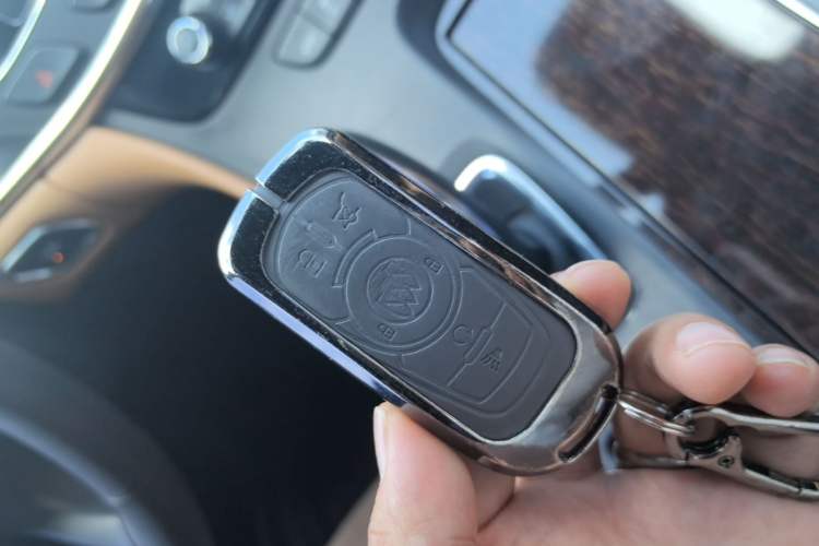 Used Buick LaCrosse 2016 20T Luxury Model Vehicle Key
