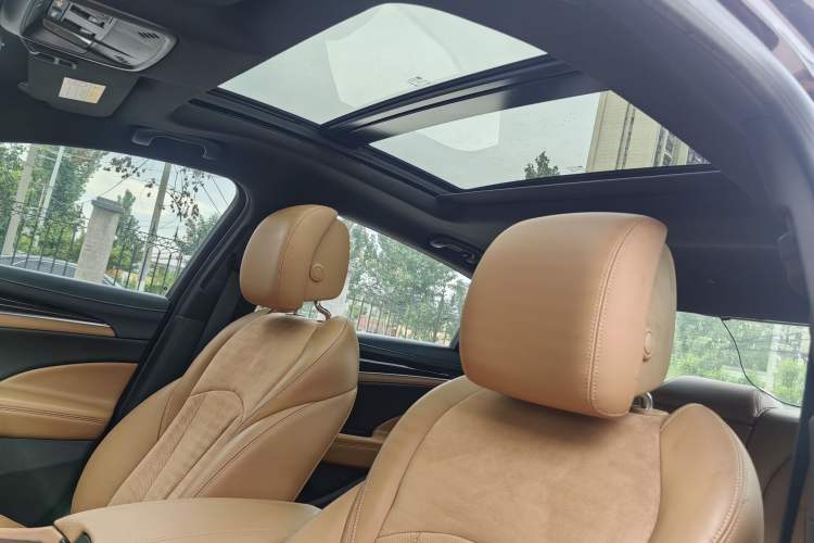 Used Buick LaCrosse 2016 20T Elite Edition Headliner