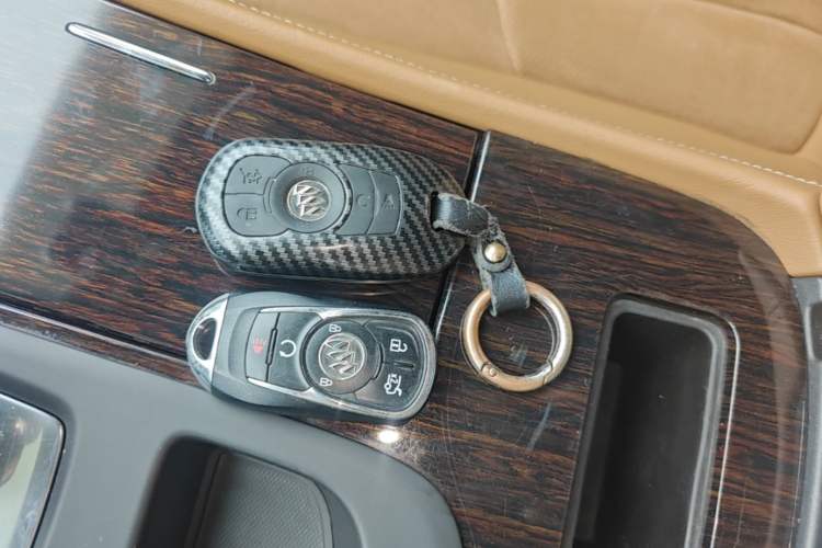 Used Buick LaCrosse 2016 20T Elite Edition Interior 1