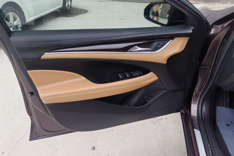 Used Buick LaCrosse 2016 20T Elite Edition Interior 2