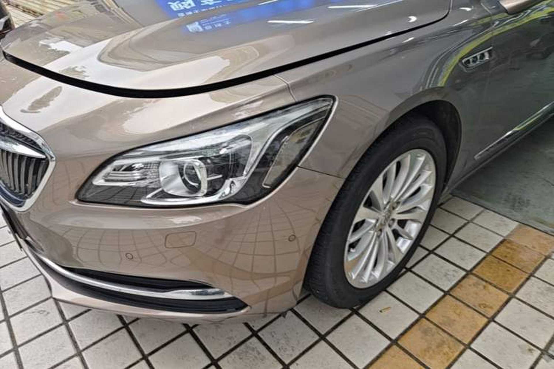 Used Buick LaCrosse 2016 28T Premium Edition Left Front Headlight