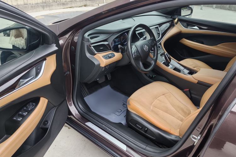 Used Buick LaCrosse 2016 20T Elite Edition Left Front Seat