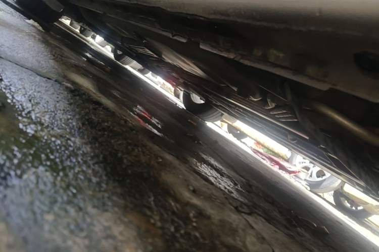 Used Buick LaCrosse 2016 30H Luxury Version Left Side Sill