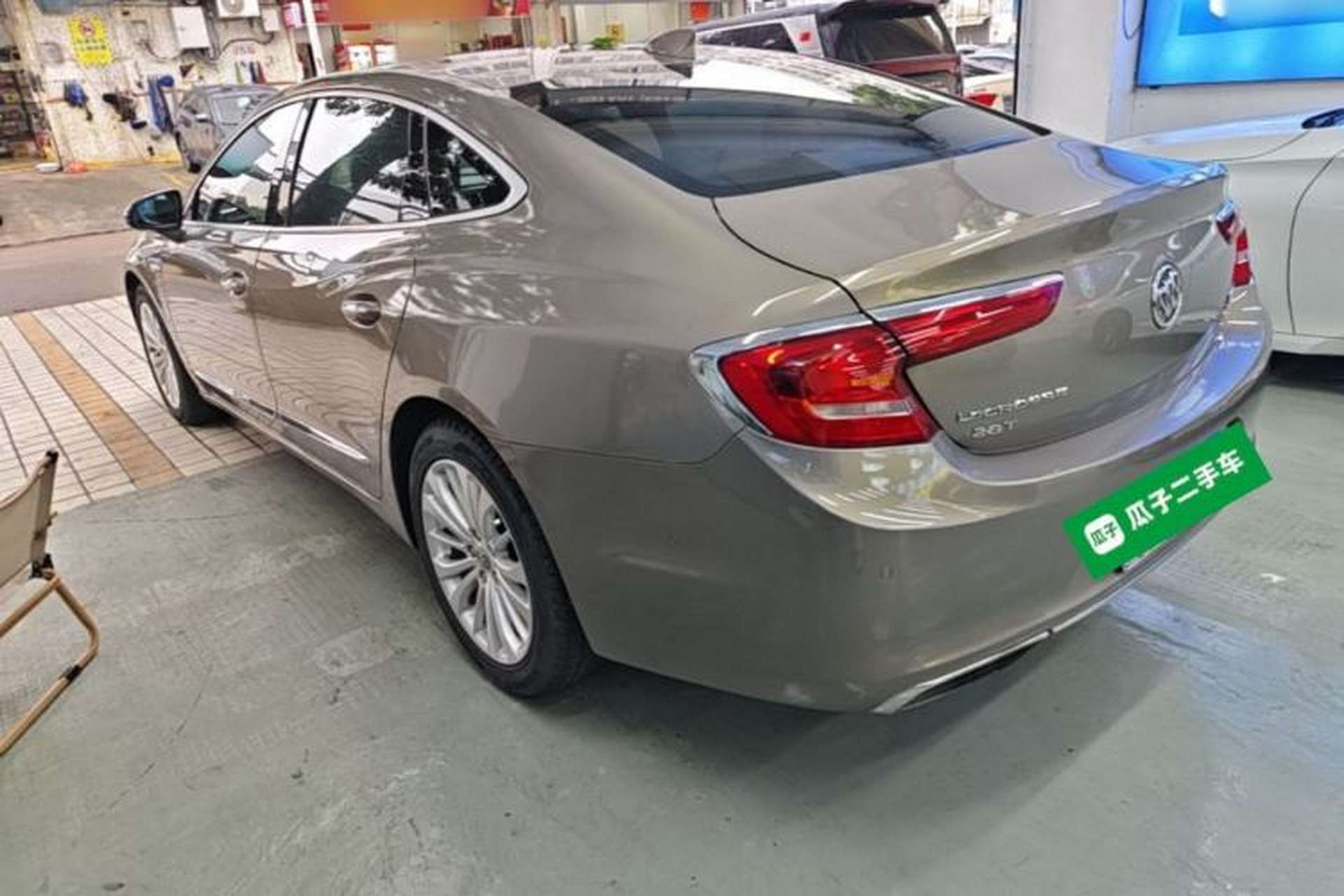 Used Buick LaCrosse 2016 28T Premium Edition Rear Left 45 Deg
