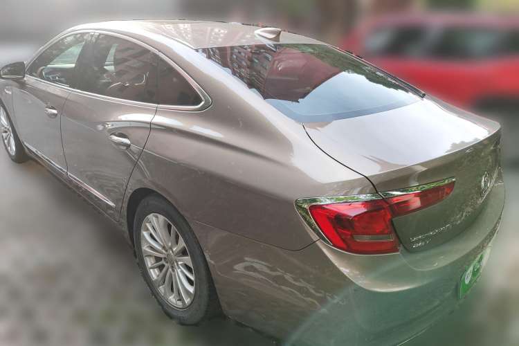 Used Buick LaCrosse 2016 28T Luxury Version Rear Left 45 Deg