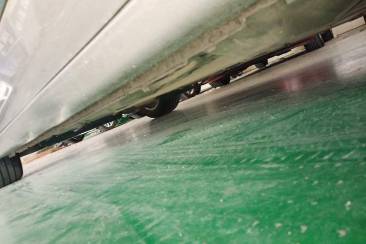 Used Buick LaCrosse 2016 20T Elite Edition Right Side Sill