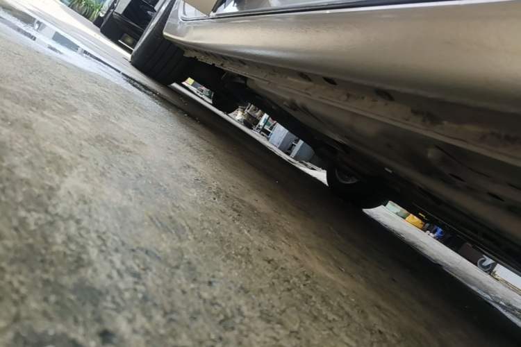Used Buick LaCrosse 2016 30H Luxury Version Right Side Sill