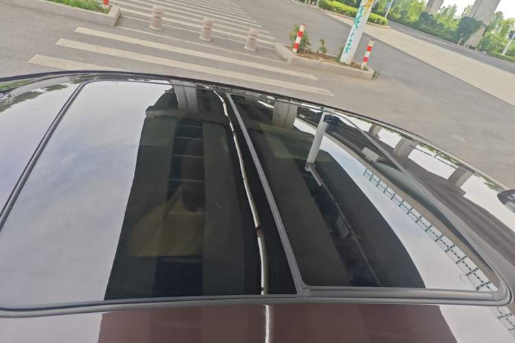 Used Buick LaCrosse 2016 20T Elite Edition Roof