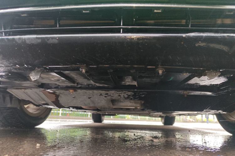 Used Buick LaCrosse 2018 28T Elite Edition Chassis Front