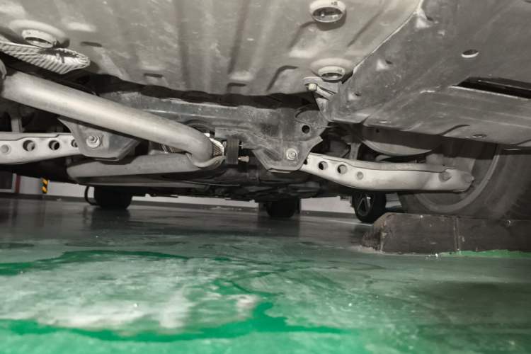 Used Buick LaCrosse 2018 20T Elite Edition Chassis Rear