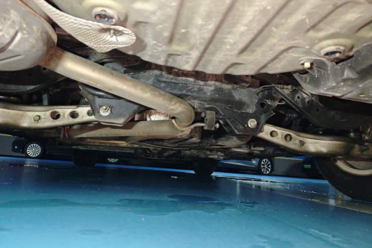 Used Buick LaCrosse 2018 30H Elite Edition Chassis Rear