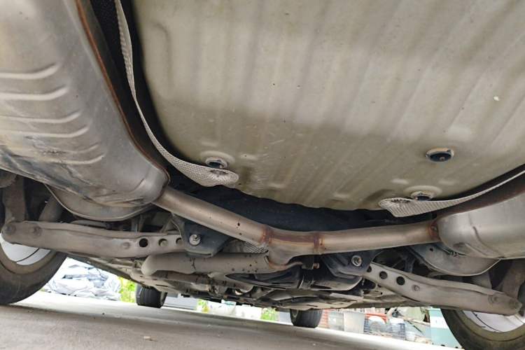 Used Buick LaCrosse 2018 28T Elite Edition Chassis Rear