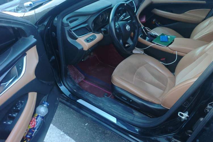 Used Buick LaCrosse 2018 28T Elite Edition Driver Seat