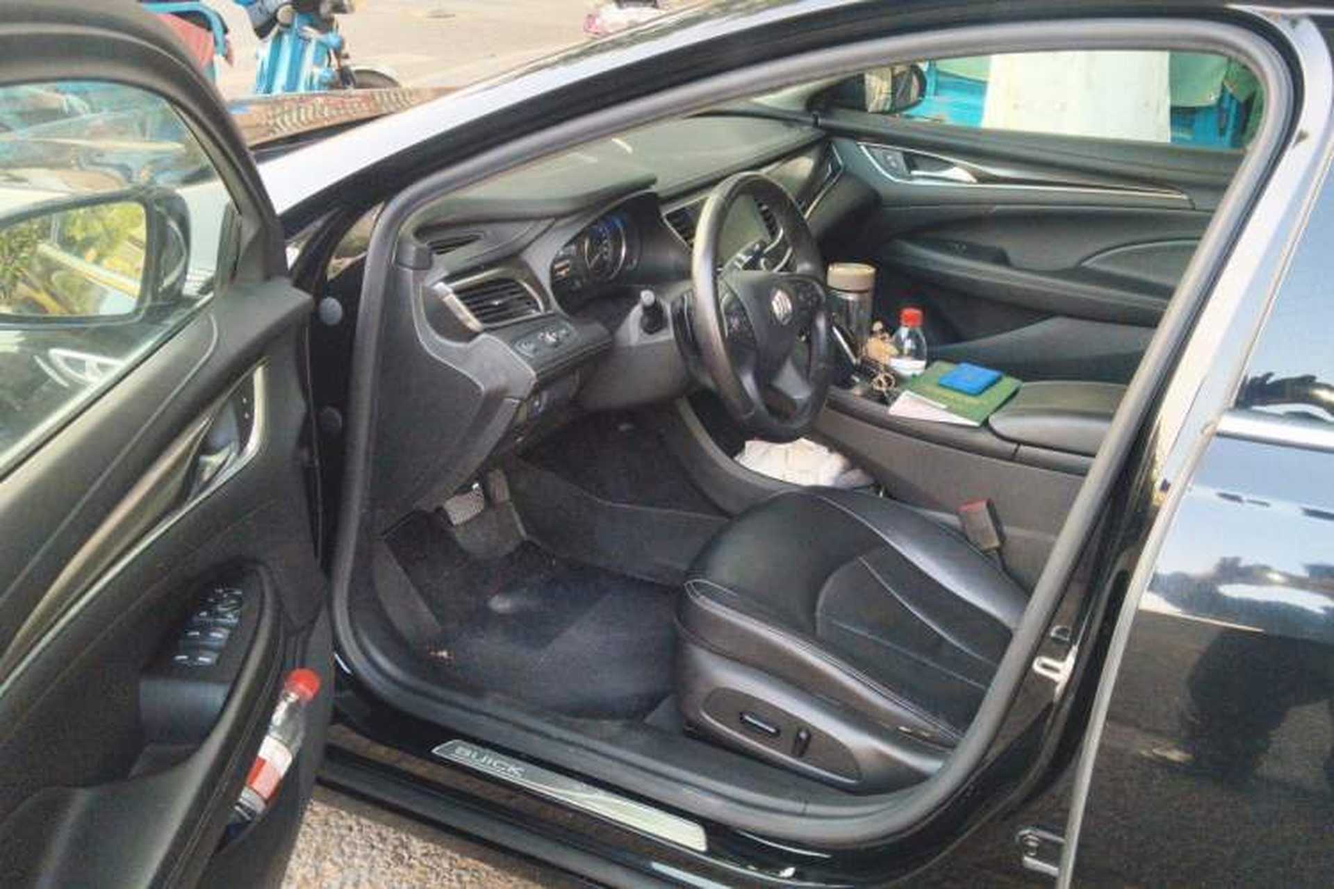 Used Buick LaCrosse 2018 20T Elite Edition Driver Seat