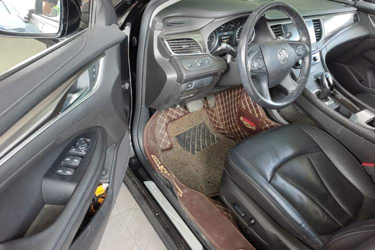Used Buick LaCrosse 2018 20T Elite Edition Driver Seat