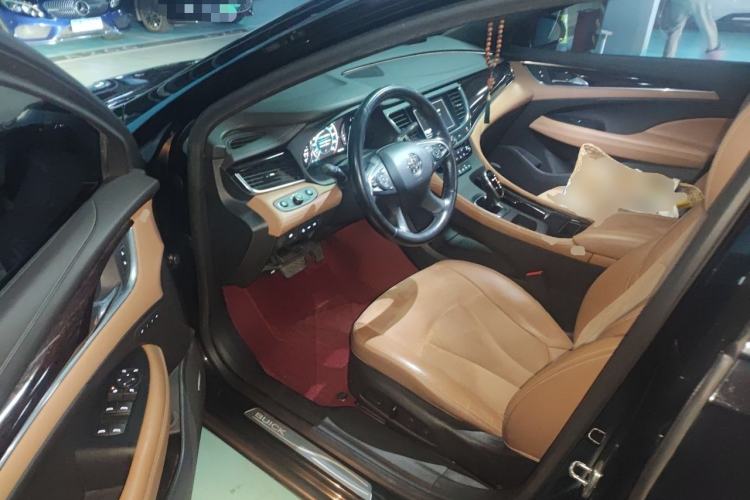 Used Buick LaCrosse 2018 28T Luxury Model Driver Seat