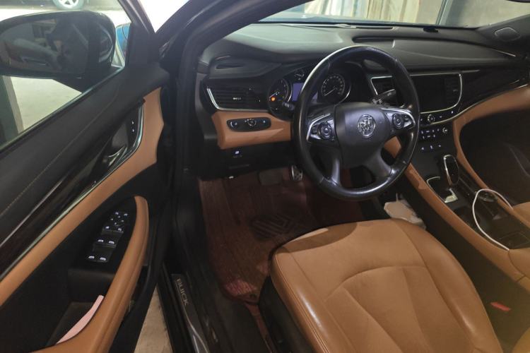Used Buick LaCrosse 2018 28T Elite Edition Driver Seat