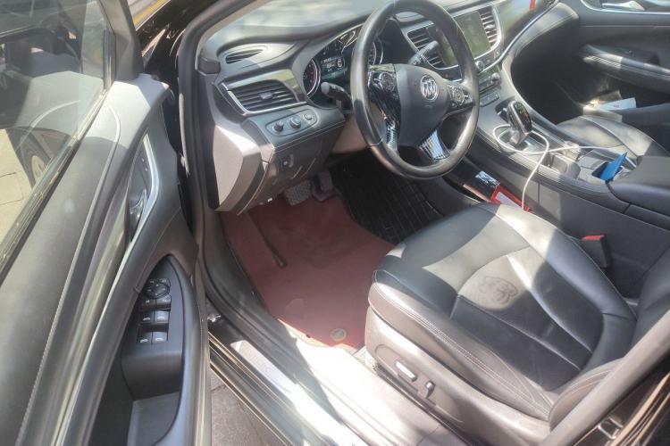 Used Buick LaCrosse 2018 20T Elite Edition Driver Seat
