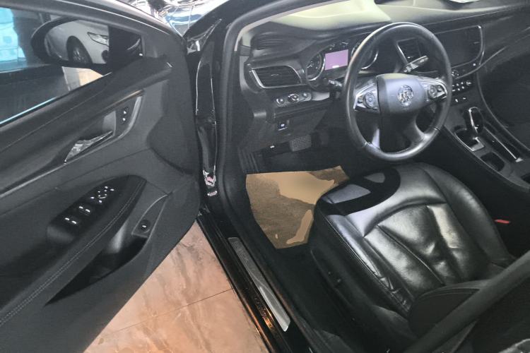 Used Buick LaCrosse 2018 20T Elite Edition Driver Seat
