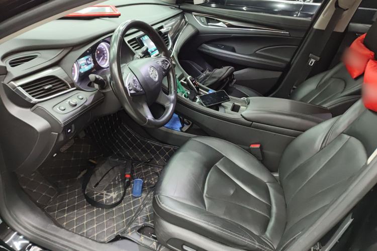 Used Buick LaCrosse 2018 20T Elite Edition Driver Seat