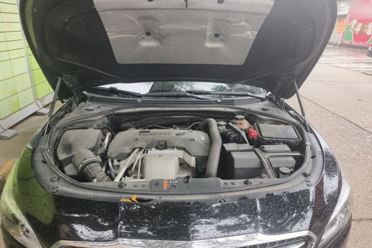 Used Buick LaCrosse 2018 28T Elite Edition Engine Bay