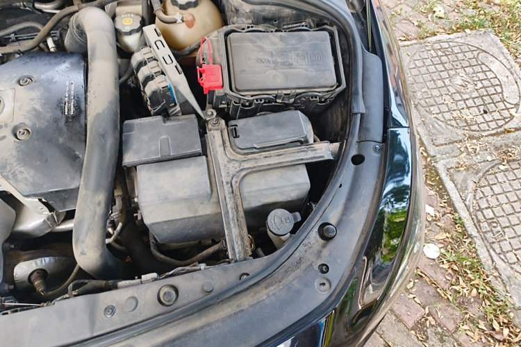 Used Buick LaCrosse 2018 28T Elite Edition Engine Bay Left
