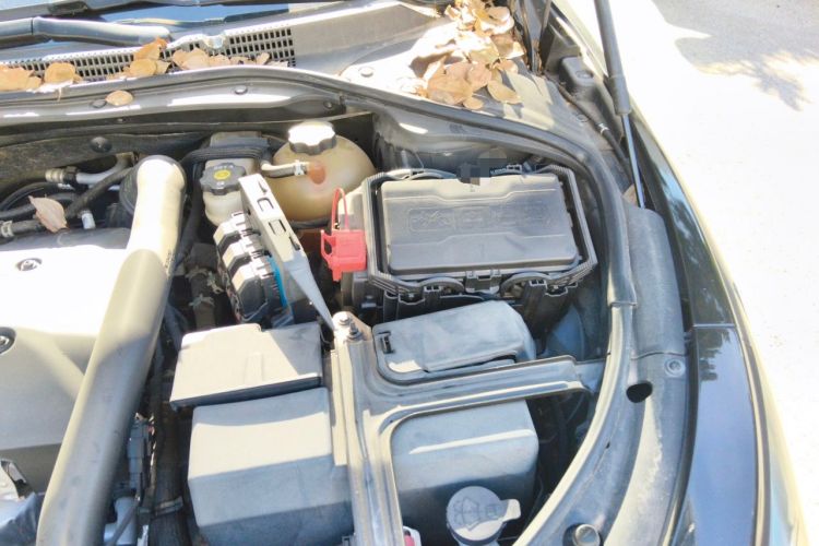 Used Buick LaCrosse 2018 28T Luxury Model Engine Bay Left