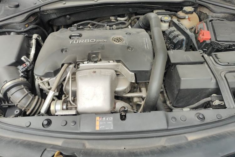 Used Buick LaCrosse 2018 20T Leading Model Engine Bay