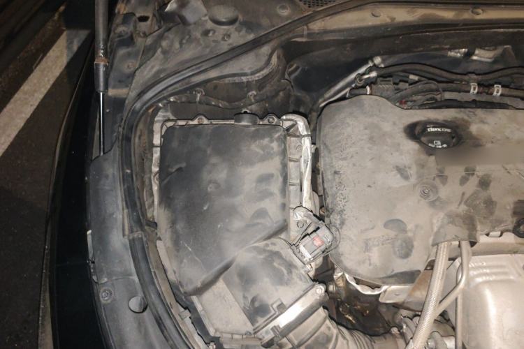 Used Buick LaCrosse 2018 28T Elite Edition Engine Bay Right