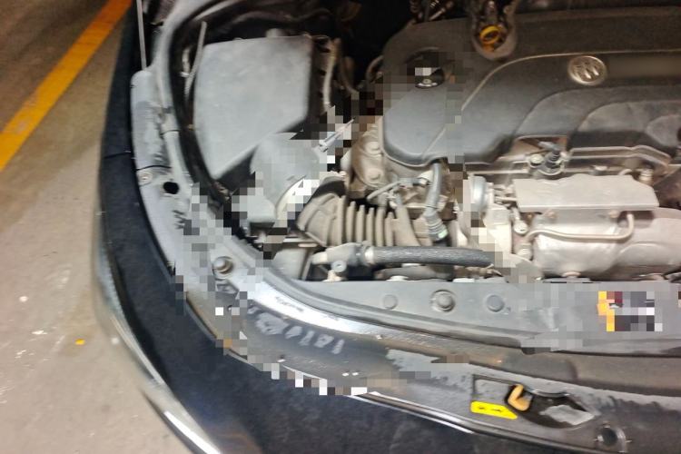 Used Buick LaCrosse 2018 20T Elite Edition Engine Bay Right