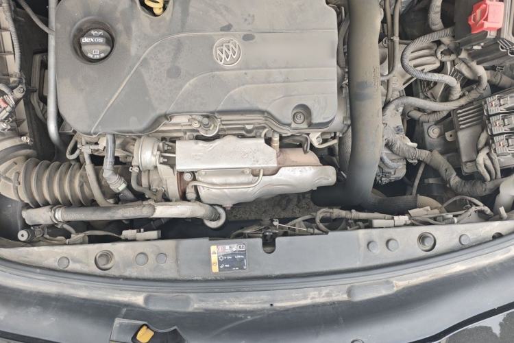 Used Buick LaCrosse 2018 20T Elite Edition Engine Bay