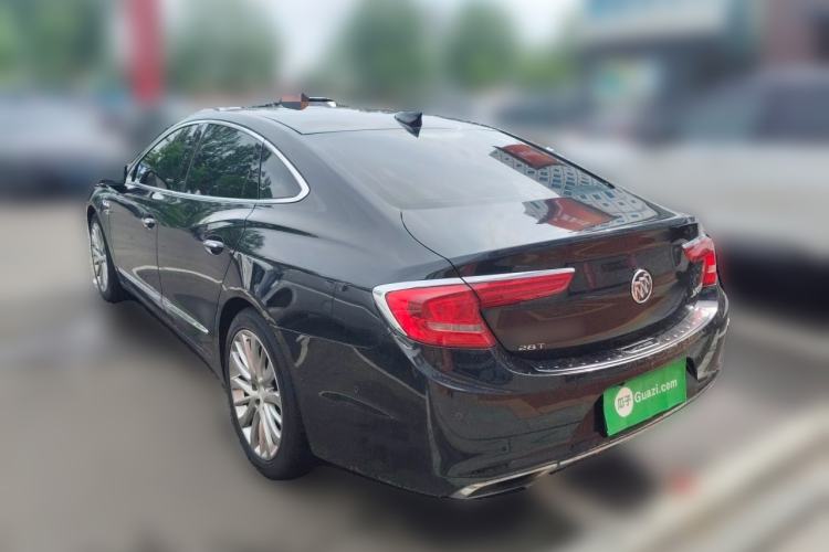 Used Buick LaCrosse 2018 28T Luxury Model Exterior 3