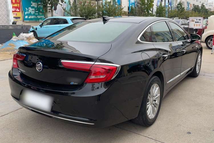 Used Buick LaCrosse 2018 30H Elite Edition Exterior 3